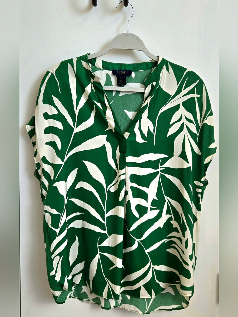 Rachel Roy Green White Tropical Leaf Print V-Neck Blouse Size M